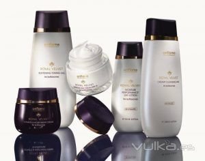 royal velvet oriflame lacosmeticadeelyn