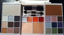 Review: Paleta Profesional de maquillaje Estocolmo